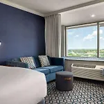 Wyndham Grand Fallsview