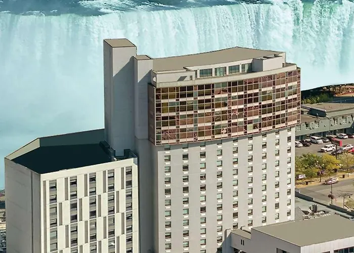 Wyndham Grand Fallsview