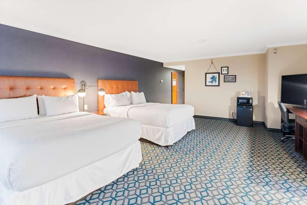 Wyndham Grand Fallsview *