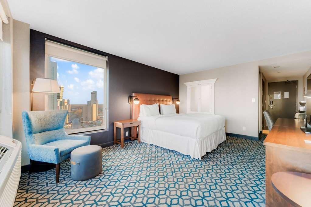 Wyndham Grand Fallsview