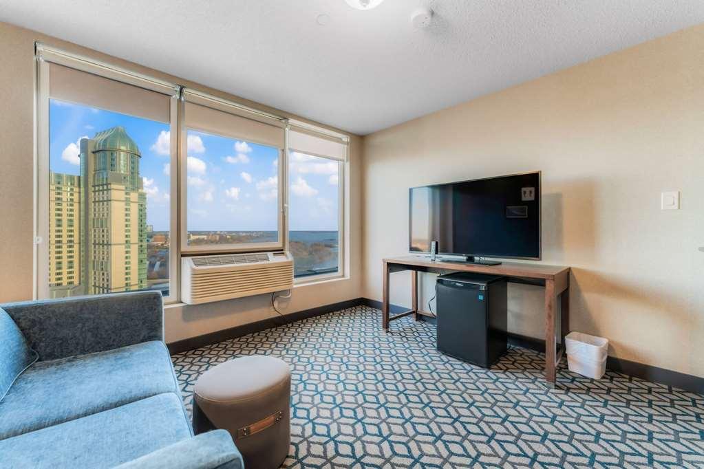 Wyndham Grand Fallsview