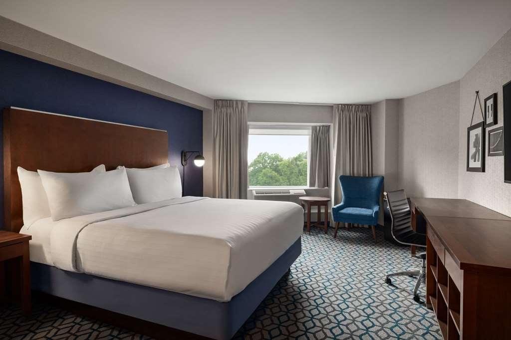 Wyndham Grand Fallsview Niagara Falls