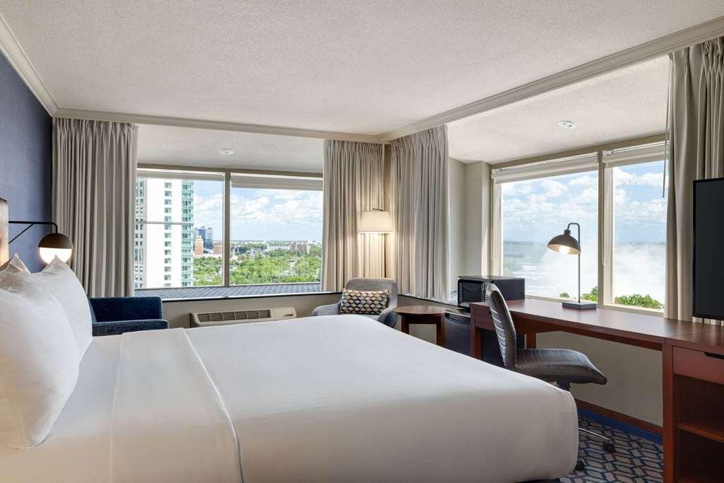 Wyndham Grand Fallsview Hotel Niagara Falls