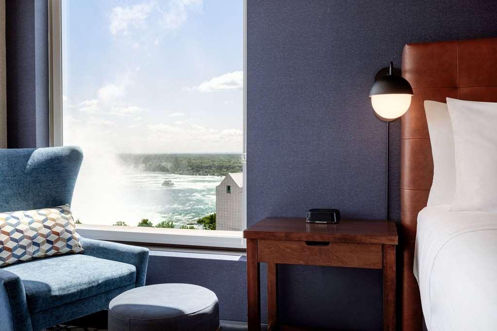 Wyndham Grand Fallsview *