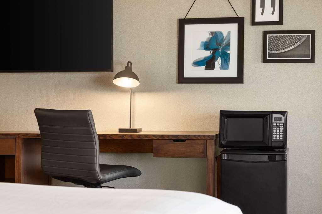 Hotel Wyndham Grand Fallsview *